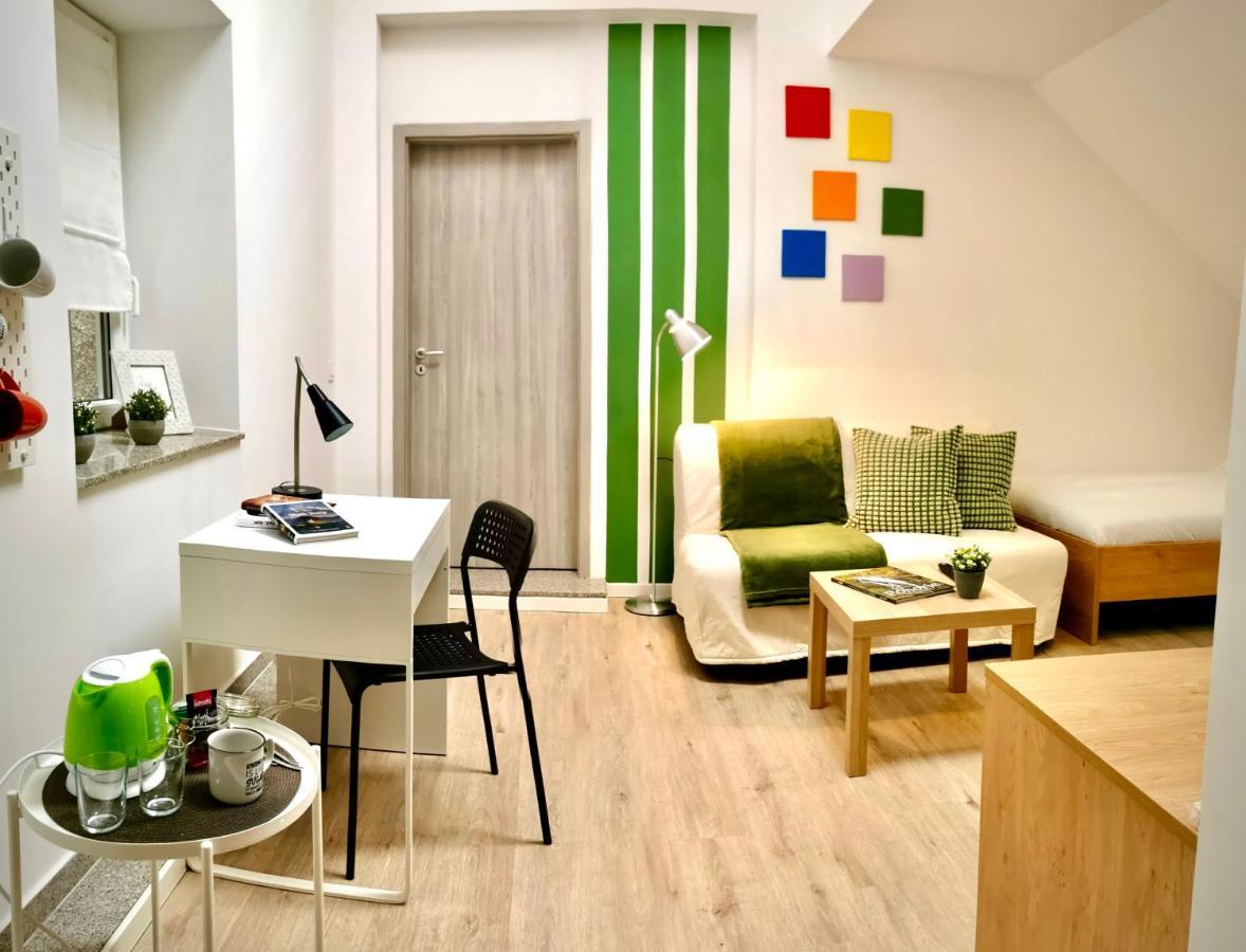 Rainbow House Rooms Μαριμπόρ Εξωτερικό φωτογραφία